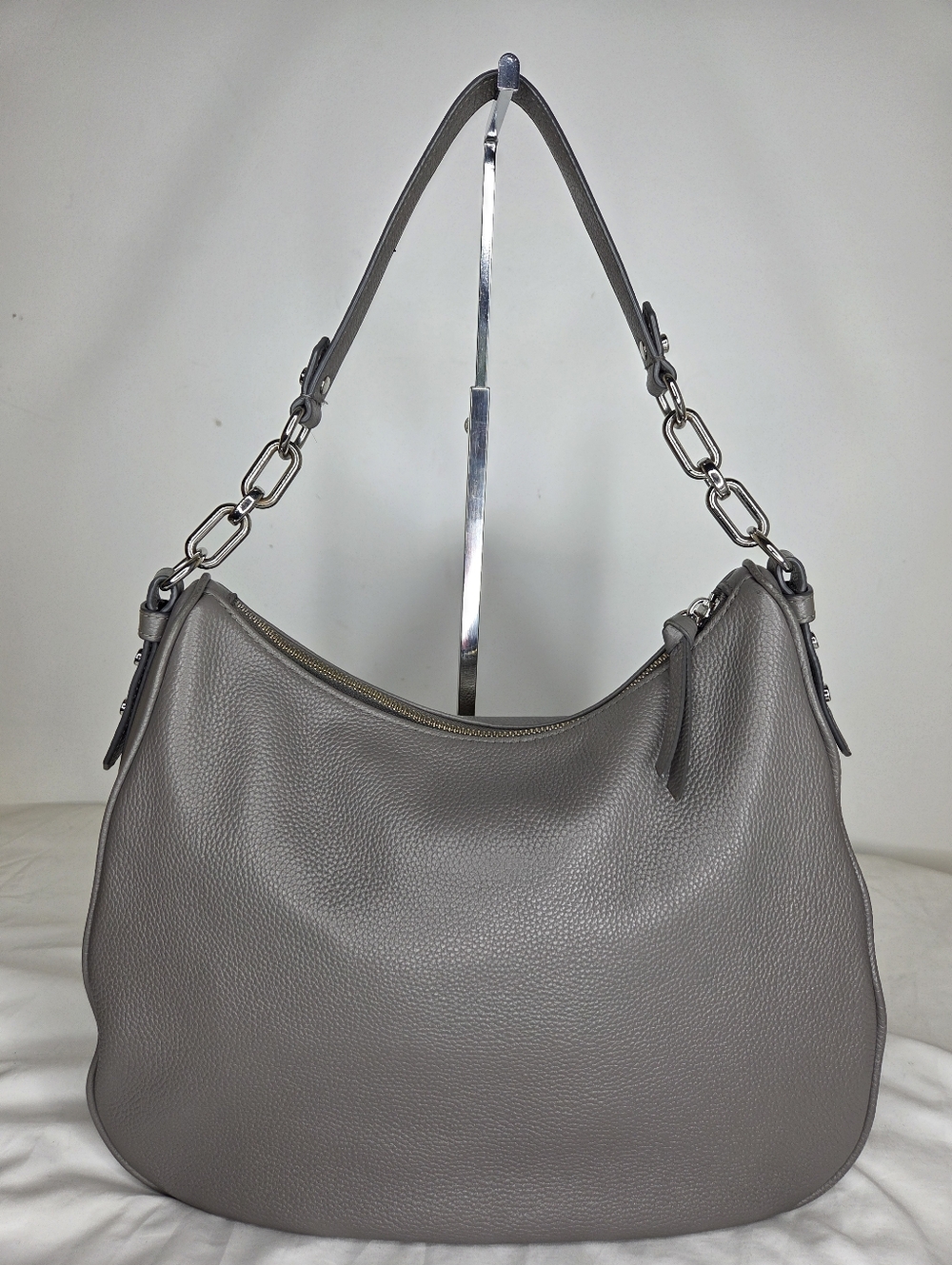 Kate Spade New York Mulberry Street Vivian Shoulder Bag In Taupe Color - Picture 2 of 15
